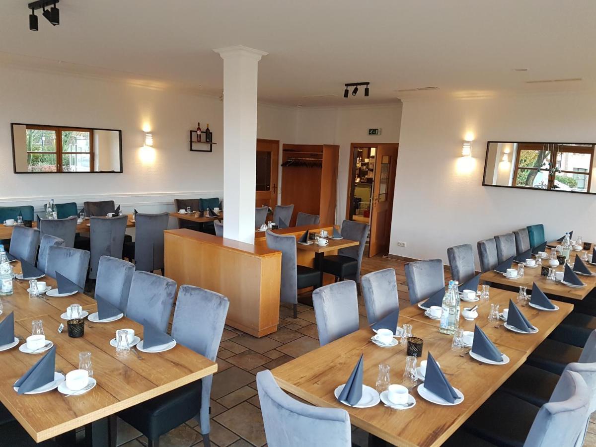 Inden Olympia Hotel & Restaurant מראה חיצוני תמונה